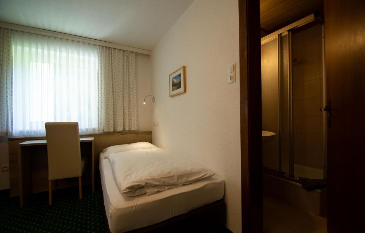 Essl In Filzmoos Hotel Ngoại thất bức ảnh