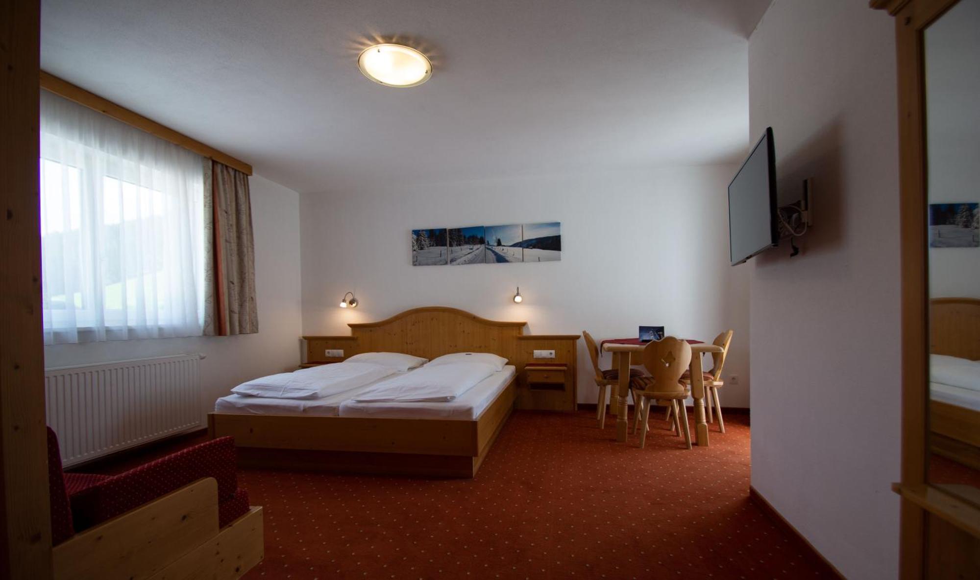 Essl In Filzmoos Hotel Ngoại thất bức ảnh