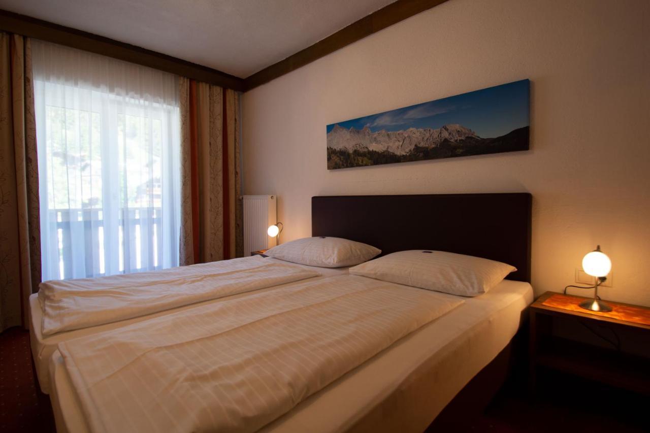 Essl In Filzmoos Hotel Ngoại thất bức ảnh